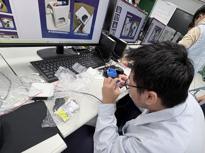 【USR】以科學傳遞溫暖：「無聲的力量」走進清水高中，弱勢科學營啟航與校慶宣傳。圖片