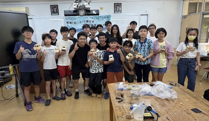 2026/8/24-8/27 閃光警報車作品完成大合照